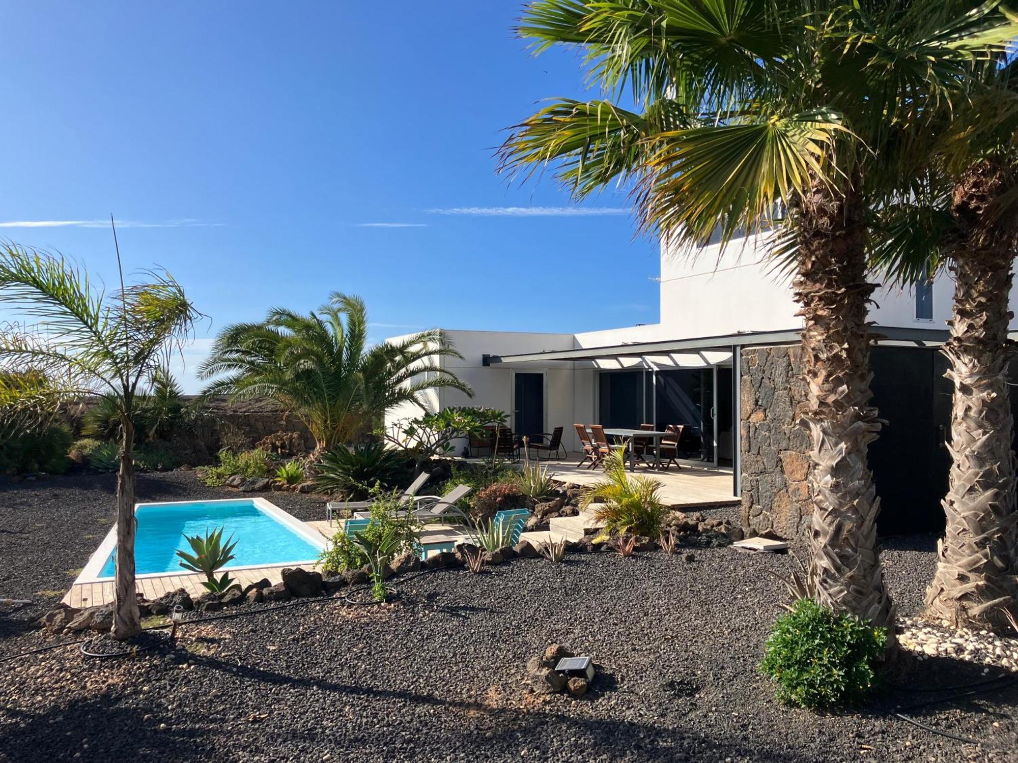 Majanicho Rock - Villa With Heated Pool Lajares Εξωτερικό φωτογραφία